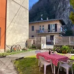 Casa Quanzito -casa Intera Con Giardino E Parcheggio Privato, Ideale Per Famiglie Ferienhaus Dervio