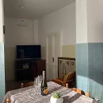 Casa Quanzito -casa Intera Con Giardino E Parcheggio Privato, Ideale Per Famiglie *