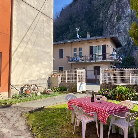 Casa Quanzito -casa Intera Con Giardino E Parcheggio Privato, Ideale Per Famiglie 別荘 デルヴィオ