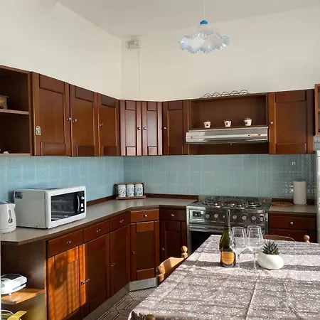 Casa Quanzito -casa Intera Con Giardino E Parcheggio Privato, Ideale Per Famiglie * デルヴィオ