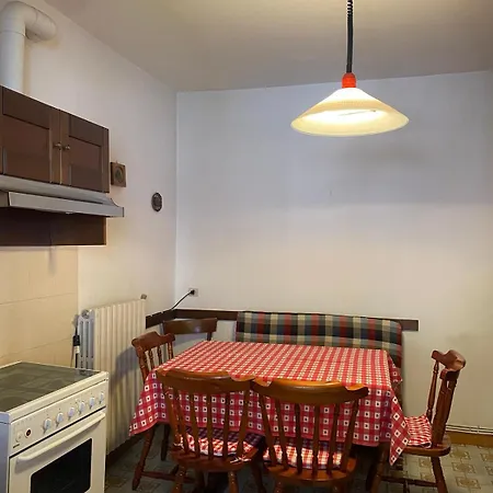 Casa Quanzito -casa Intera Con Giardino E Parcheggio Privato, Ideale Per Famiglie 別荘 デルヴィオ