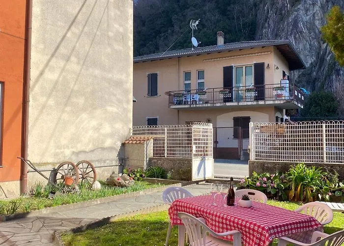 Casa Quanzito -casa Intera Con Giardino E Parcheggio Privato, Ideale Per Famiglie 別荘 デルヴィオ