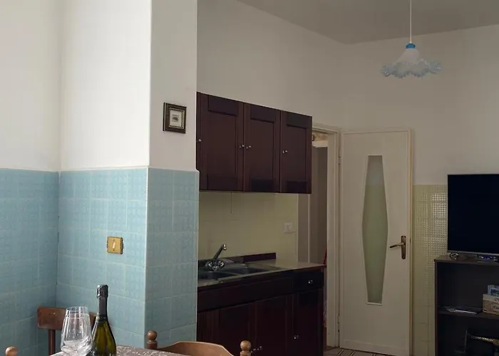 Casa Quanzito -casa Intera Con Giardino E Parcheggio Privato, Ideale Per Famiglie 펜션 *